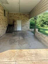 323 SE 2nd St in Spiro, OK - Building Photo - Building Photo