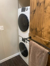 859 Washington St, Unit ADU apartment in Traverse City, MI - Building Photo - Building Photo