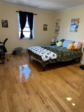 76-41 170th St in Queens, NY - Building Photo - Building Photo