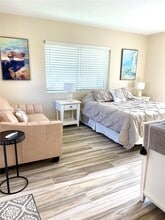 326 Roosevelt St in Hollywood, FL - Building Photo - Building Photo