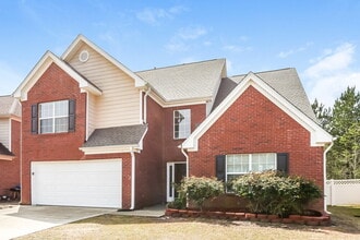 2574 Walter Way in Stockbridge, GA - Building Photo - Building Photo