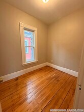 75 Munroe St in Boston, MA - Building Photo - Building Photo