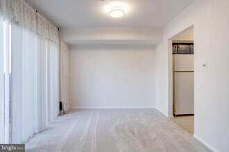 7900 San Leandro Pl in Alexandria, VA - Building Photo - Building Photo