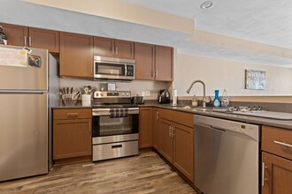 Rockford Townhome East in Rockford, IL - Building Photo - Interior Photo