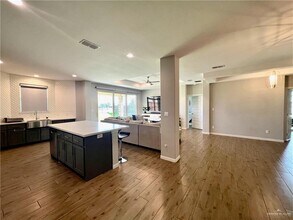 5109 Lost Creek Ln in McAllen, TX - Building Photo - Building Photo