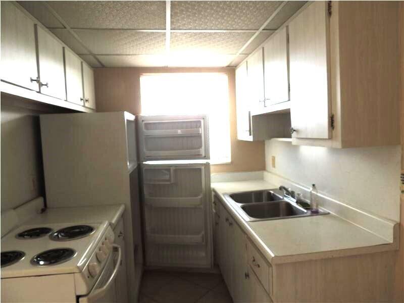 1111 N Federal Hwy in Lake Worth Beach, FL - Building Photo