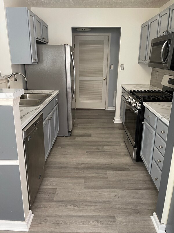 2406 Autumn Harvest Ct, Unit 102 in Odenton, MD - Building Photo - Building Photo