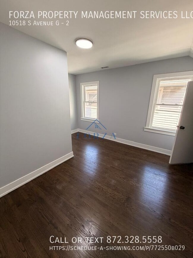 10518 S Ave G in Chicago, IL - Building Photo - Building Photo
