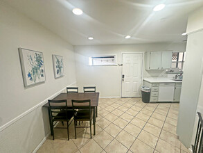 4015 Burning Tree Dr in San Antonio, TX - Building Photo - Building Photo