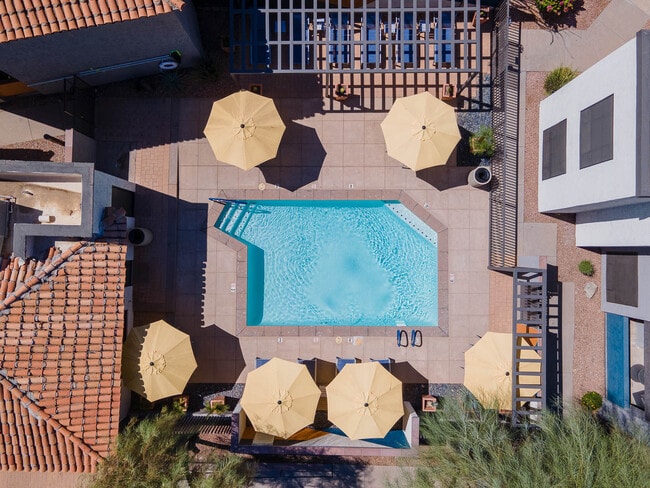 The Pointe at South Mountain