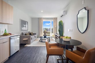 51 S Broadway in White Plains, NY - Building Photo - Building Photo