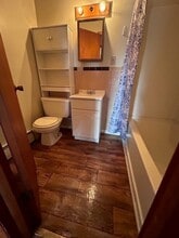 208 Miami St in Burlington, KS - Building Photo - Building Photo