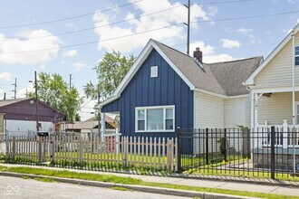 413 E Caven St in Indianapolis, IN - Building Photo - Building Photo