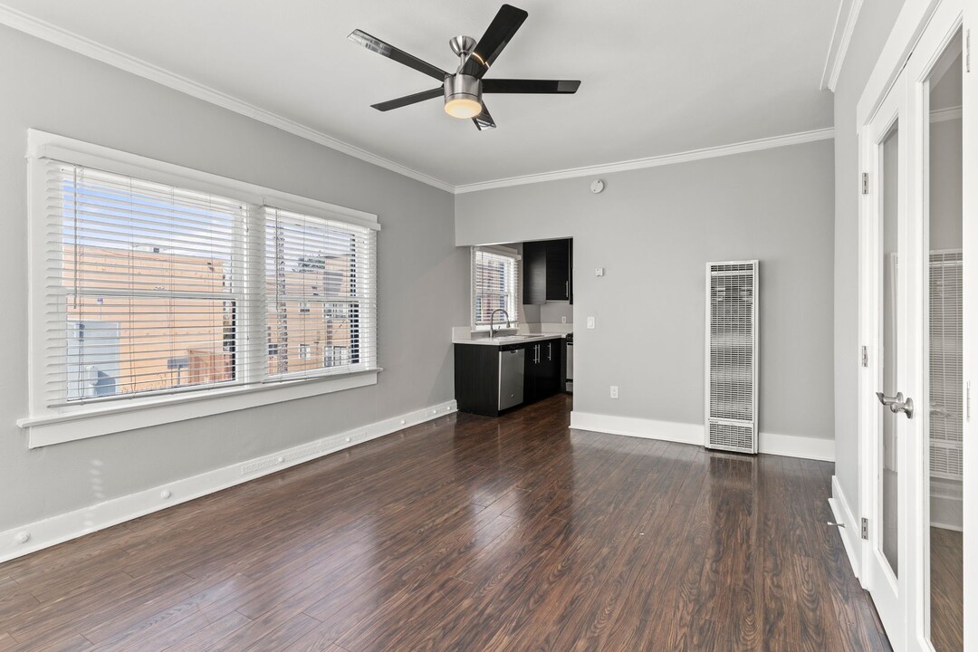 138 Elm Ave, Unit 23 in Long Beach, CA - Building Photo