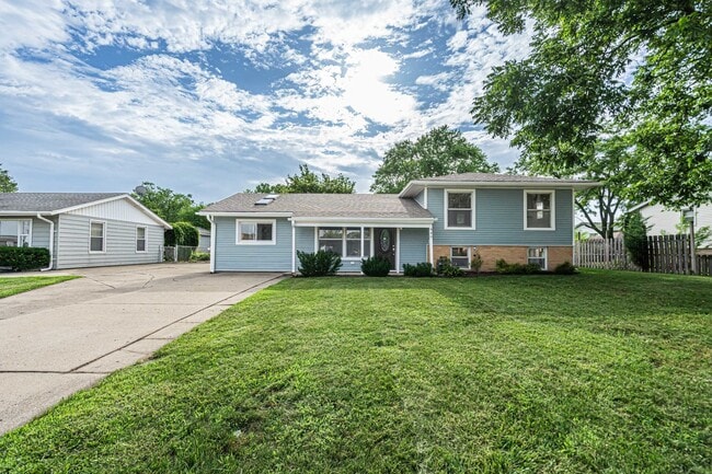 property at 440 Huehl Rd
