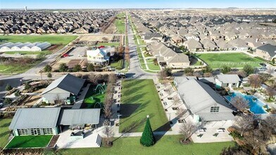 1208 4th St in Argyle, TX - Building Photo - Building Photo
