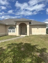 12516 Willmington Blvd in Port Charlotte, FL - Building Photo