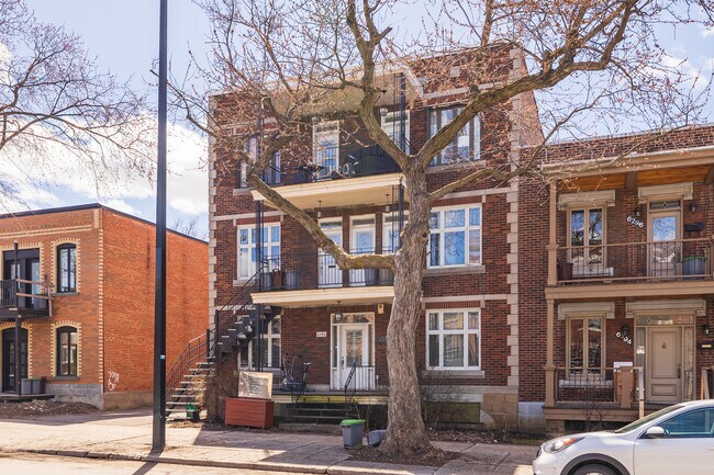 6284-6292 D'iberville St in Montréal, QC - Building Photo - Building Photo