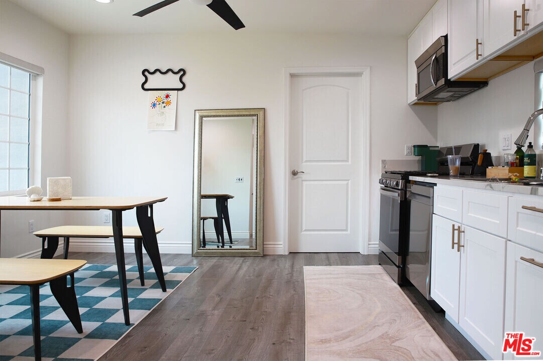 163 Serrano Ave in Los Angeles, CA - Building Photo