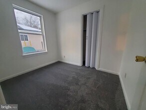 72 Peony St in Pemberton Township, NJ - Building Photo - Building Photo