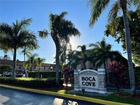9449 Boca Cove Cir in Boca Raton, FL - Building Photo