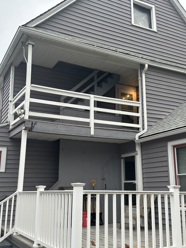 50 Rotary Ave, Unit Second Fl Rear 1 Bedroom in Binghamton, NY - Building Photo - Building Photo