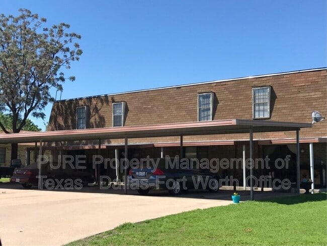 property at 1128 Highbush Dr