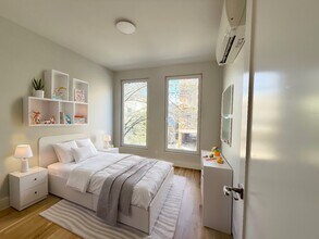 27 Newel St-Unit -2 in Brooklyn, NY - Building Photo - Building Photo