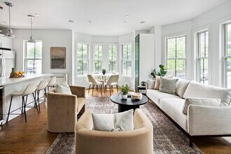 9 Cedar St in Boston, MA - Building Photo - Building Photo