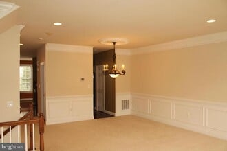 47567 Royal Burnham Terrace in Sterling, VA - Building Photo - Building Photo