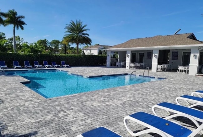 4518 Dow Ln in Lake Worth Beach, FL - Building Photo - Building Photo