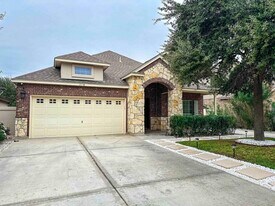 3128 Rosco Dr in Laredo, TX - Building Photo