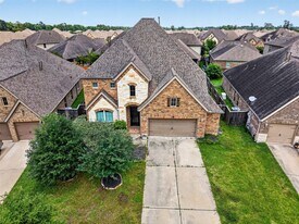 3311 Pleasant Hollow Ln in Houston, TX - Building Photo