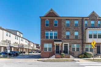 201 S Macon St in Baltimore, MD - Foto de edificio - Building Photo