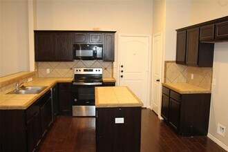 578 Creekside Cir in New Braunfels, TX - Building Photo - Building Photo