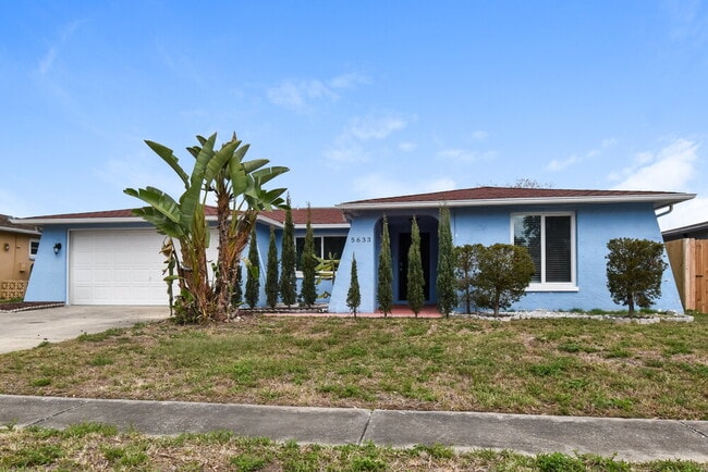 property at 5633 Mirada Dr