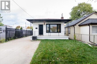 1175 Dunsmure Rd in Hamilton, ON - Building Photo - Building Photo