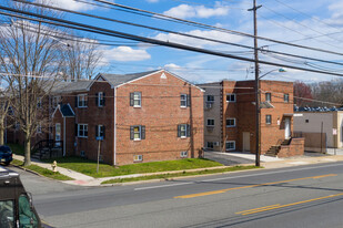 601-605 Black Horse Pike in Haddon Heights, NJ - Foto de edificio - Building Photo