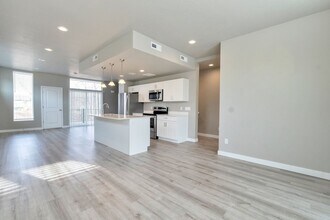 1678 S 225 E in Clearfield, UT - Building Photo - Building Photo