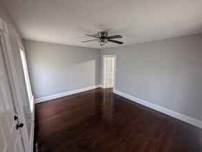 5143 Hunter Ave in Cincinnati, OH - Building Photo - Building Photo