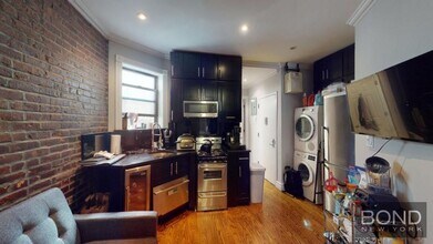219 E 23rd St in New York, NY - Foto de edificio - Building Photo