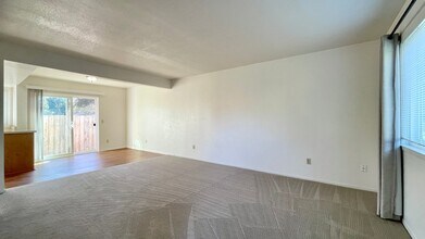 367 Pismo St in San Luis Obispo, CA - Building Photo - Building Photo