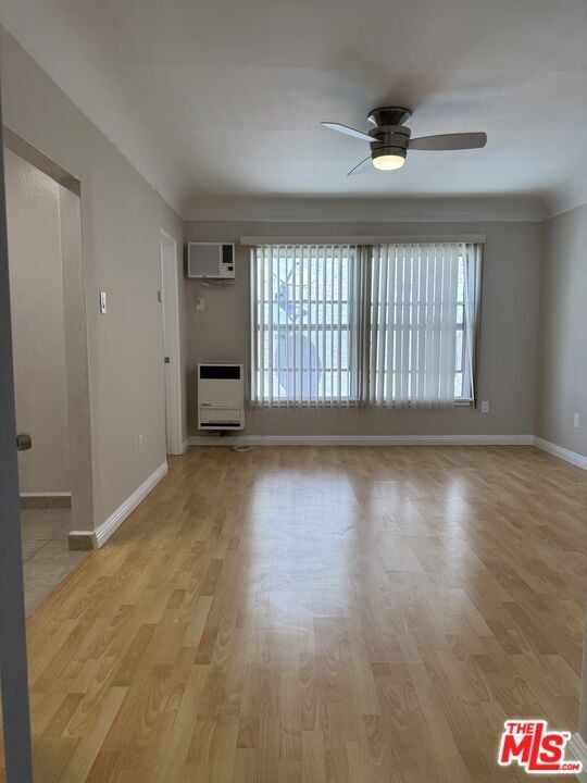 property at 265 S Manhattan Pl