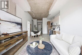 56 Bayswater Ave in Ottawa, ON - Building Photo - Building Photo