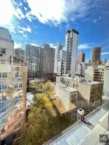 EAST 36 STREET in New York, NY - Building Photo