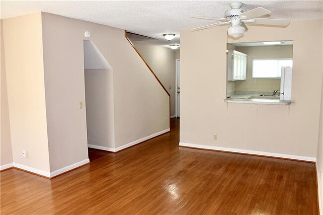 property at 1000 Mallery St