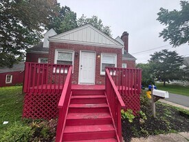 1689 Pennington Ave in Ewing, NJ - Building Photo