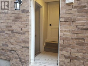 44 Branigan Cres in Halton Hills, ON - Building Photo - Building Photo