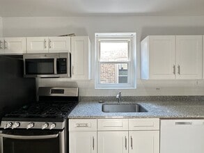 3533 W Fullerton Ave in Chicago, IL - Building Photo - Building Photo