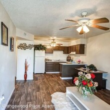 Orangewood Place Apartments in Phoenix, AZ - Building Photo - Building Photo